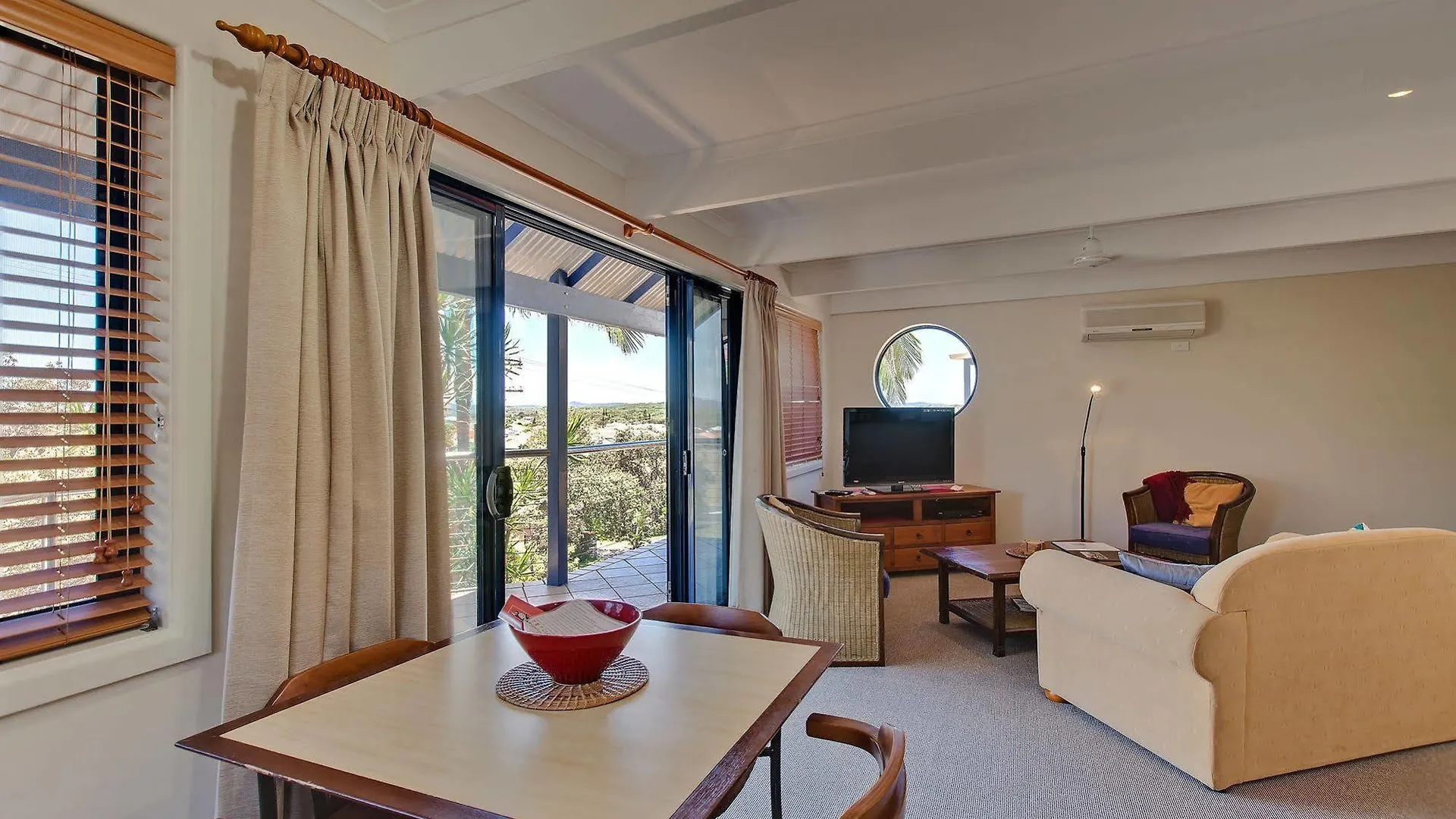 Coast Yamba (Adults Only) Hotel