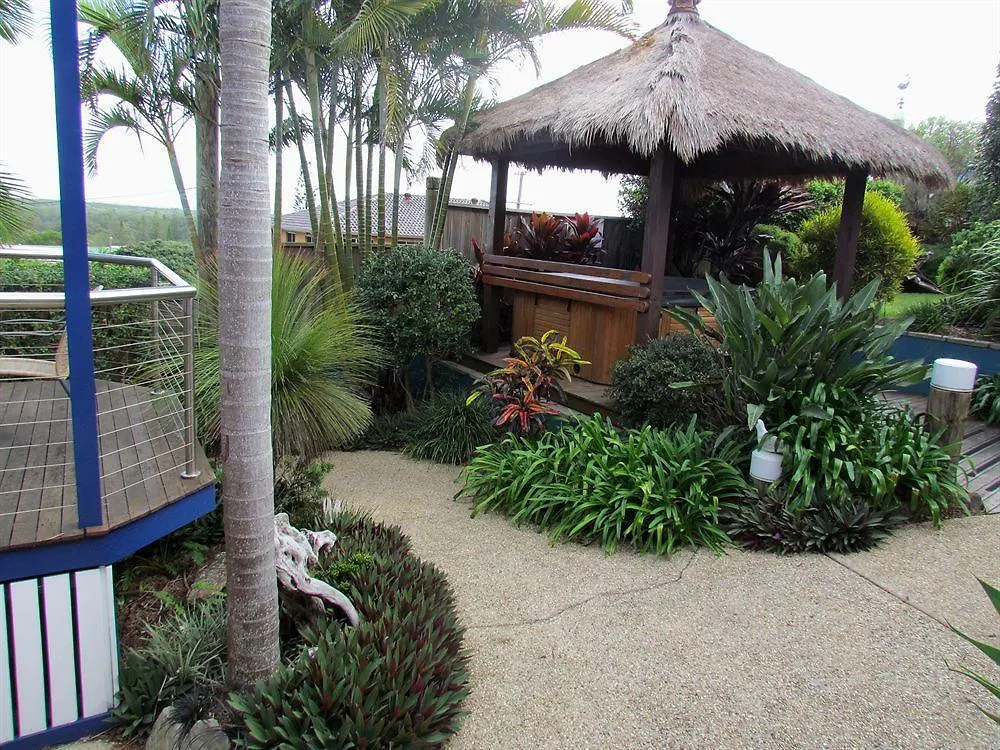 Coast Yamba (Adults Only) Hotel