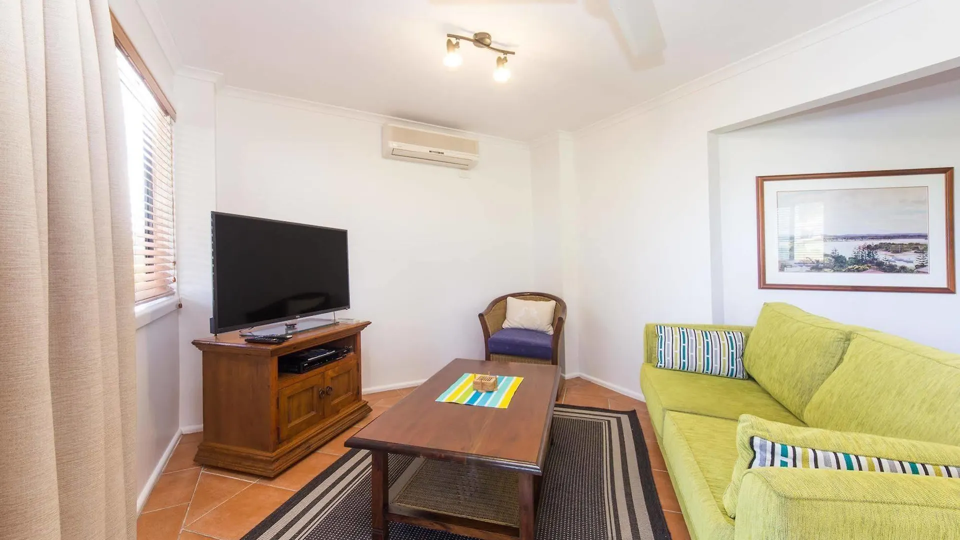 Coast Yamba (Adults Only) Hotel